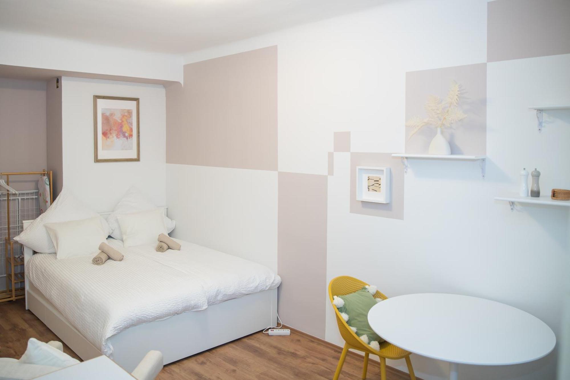 Cozy City Apartments In Center K28 Wina Bagian luar foto